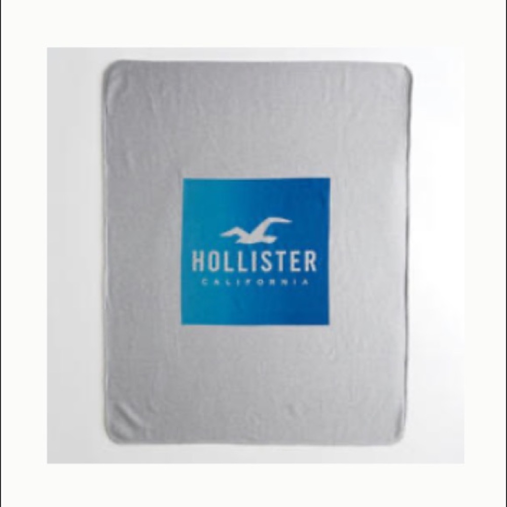 Hollister Long Beach Towel